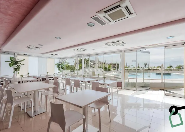 Ξενοδοχείο Hotiday Τζεσόλο Λίντο